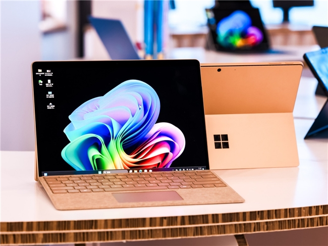 开启 AI 新纪元，全新 Surface Pro 与 Surface Laptop 现已正式上市